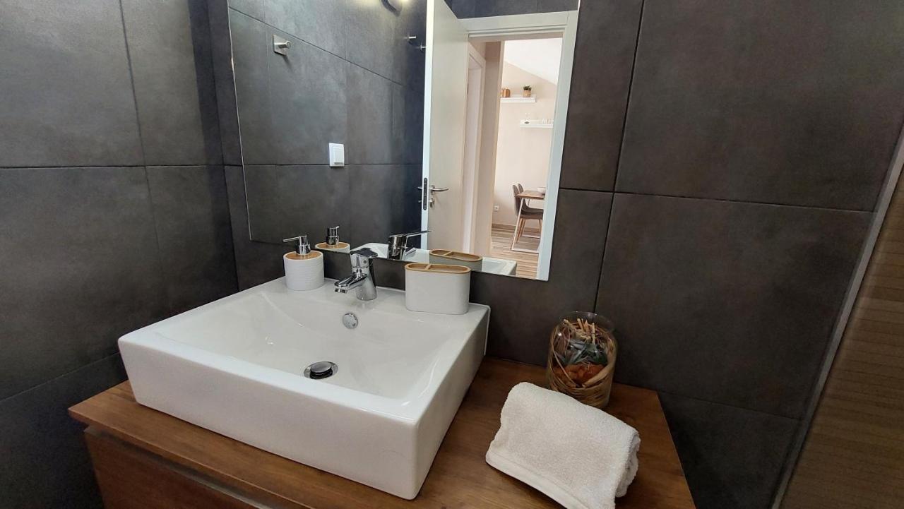 Airport House Villa FAO Kültér fotó