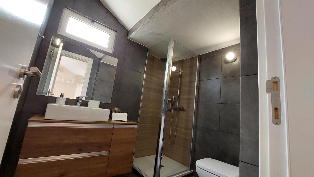 Airport House Villa FAO Kültér fotó