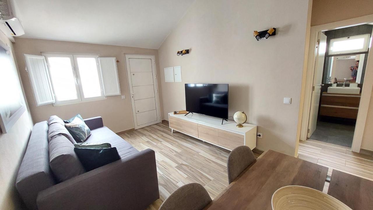 Airport House Villa FAO Kültér fotó